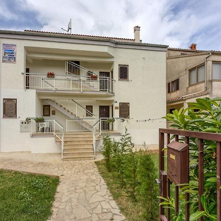 Apartment-Haus Wolbeck Porec Bagian luar foto
