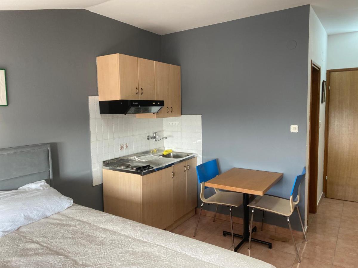 Apartment-Haus Wolbeck Porec Bagian luar foto