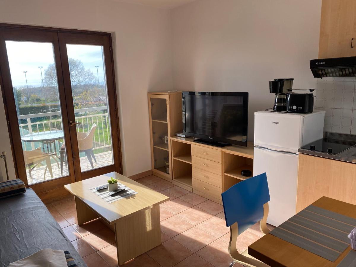 Apartment-Haus Wolbeck Porec Bagian luar foto