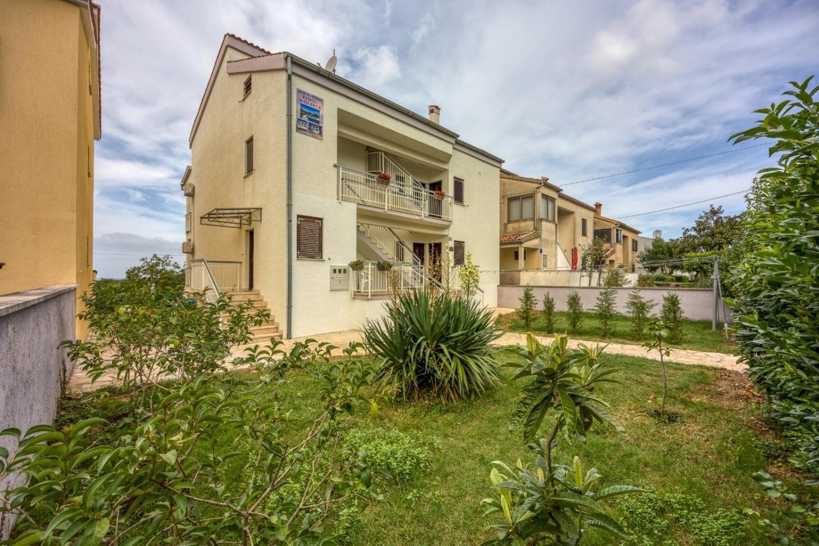 Apartment-Haus Wolbeck Porec Bagian luar foto