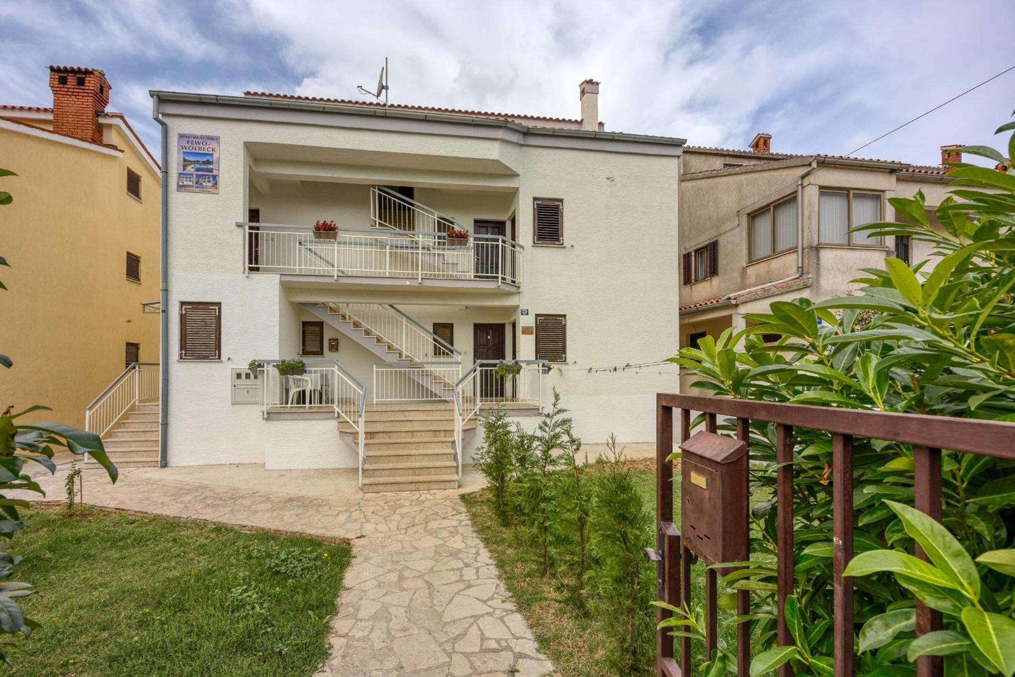 Apartment-Haus Wolbeck Porec Bagian luar foto