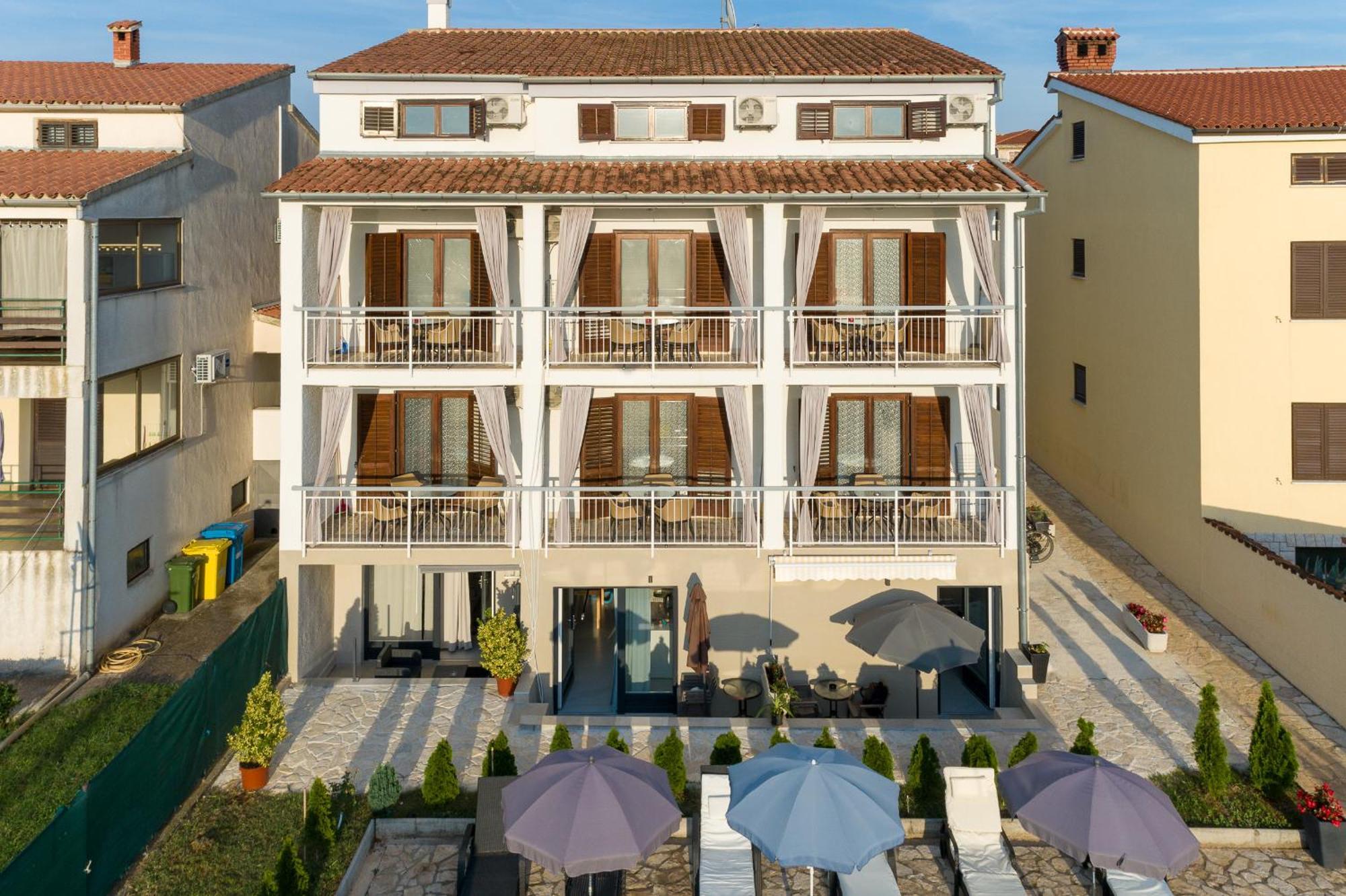 Apartment-Haus Wolbeck Porec Bagian luar foto