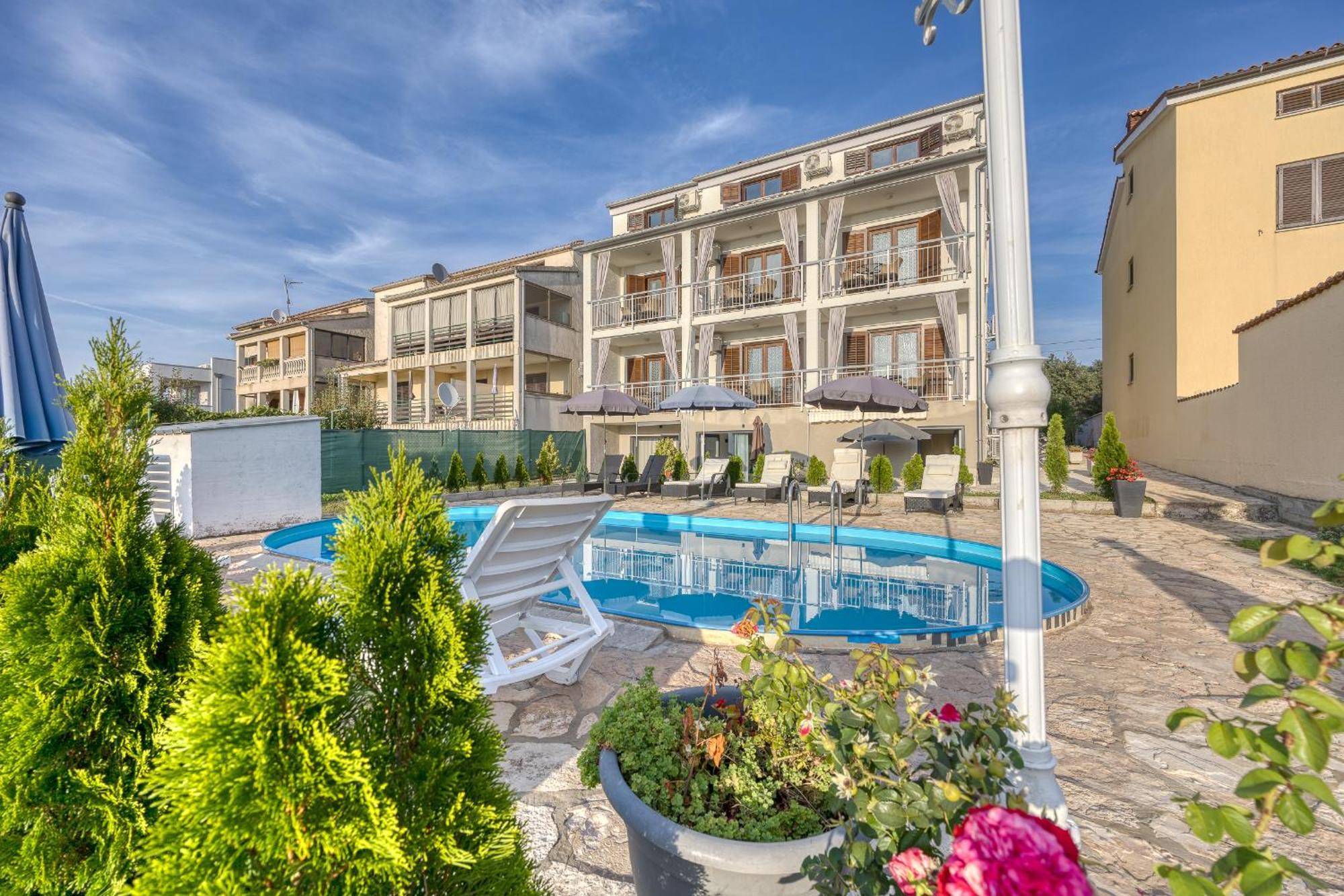 Apartment-Haus Wolbeck Porec Bagian luar foto